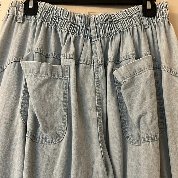 Free People barrel light wash jeans size XS - Picture 7 of 7